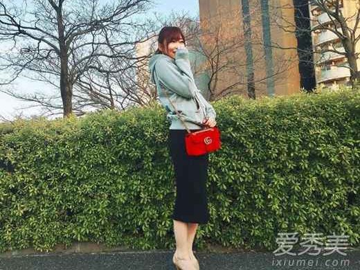 春日出街穿搭指南 舒适时髦两不误