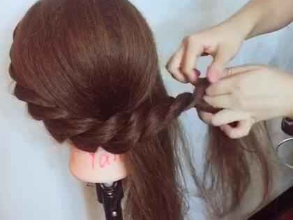 从头开始的故事：你的新中式盘发全指南