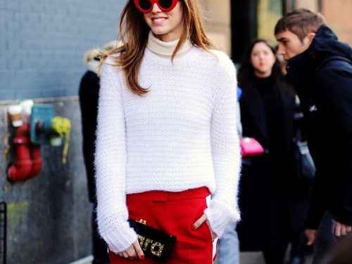 红毛衣裤子搭配指南 时髦不撞衫的实用方案