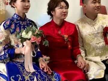 婚礼穿搭颜色指南：穿对色彩不抢风头