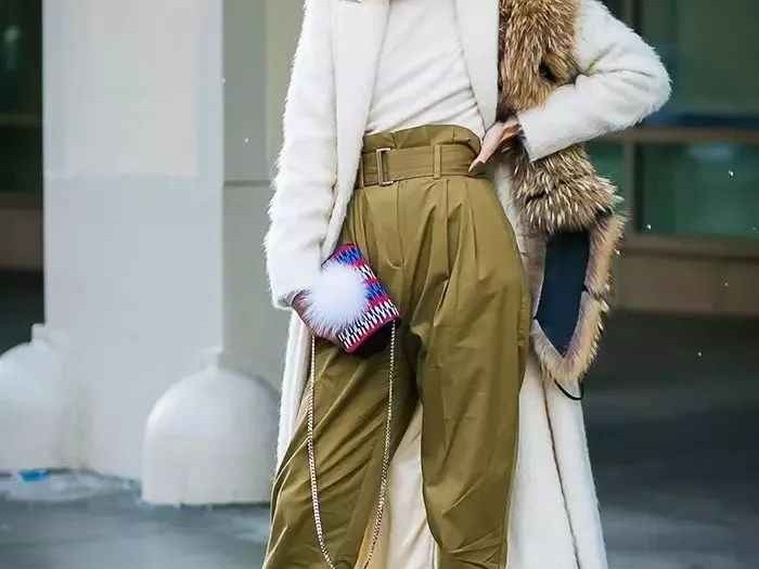 冬日穿搭不再愁 裤子配靴子温暖时髦全都有