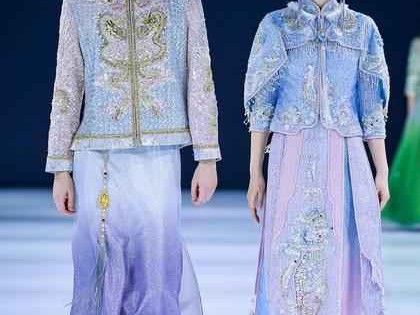 当“倒叙”遇到中式嫁衣：一场穿越时空的时尚对话